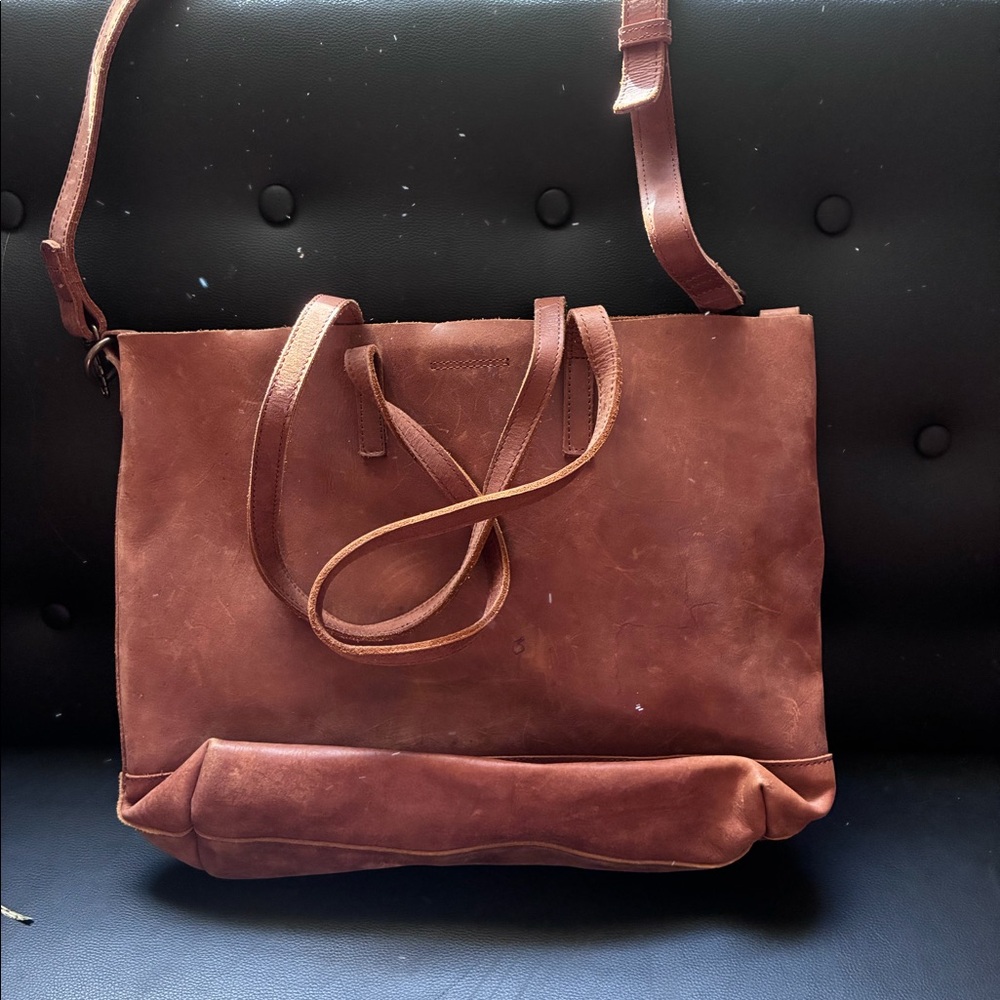Gorgeous brown leather bag